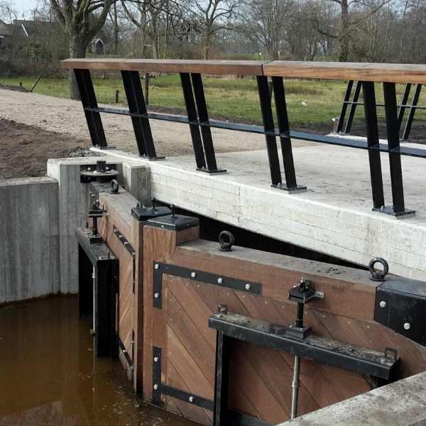 Project waterbouw Knijpstuw Reestdal – 2