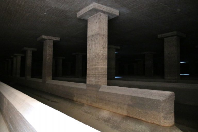 Basin + Riool Ondergronds