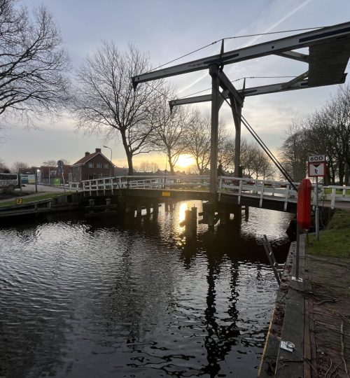 Blokzijl met ondergaande zon
